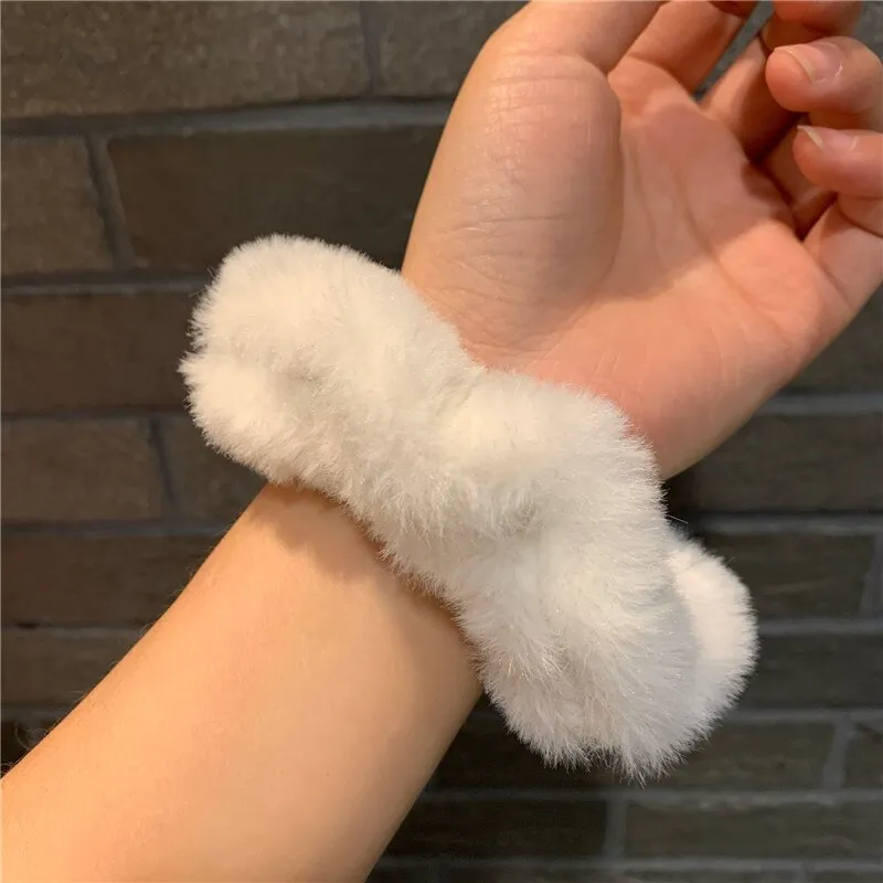 7Pcs Soft Plush Velvet Hair Scrunchies Set