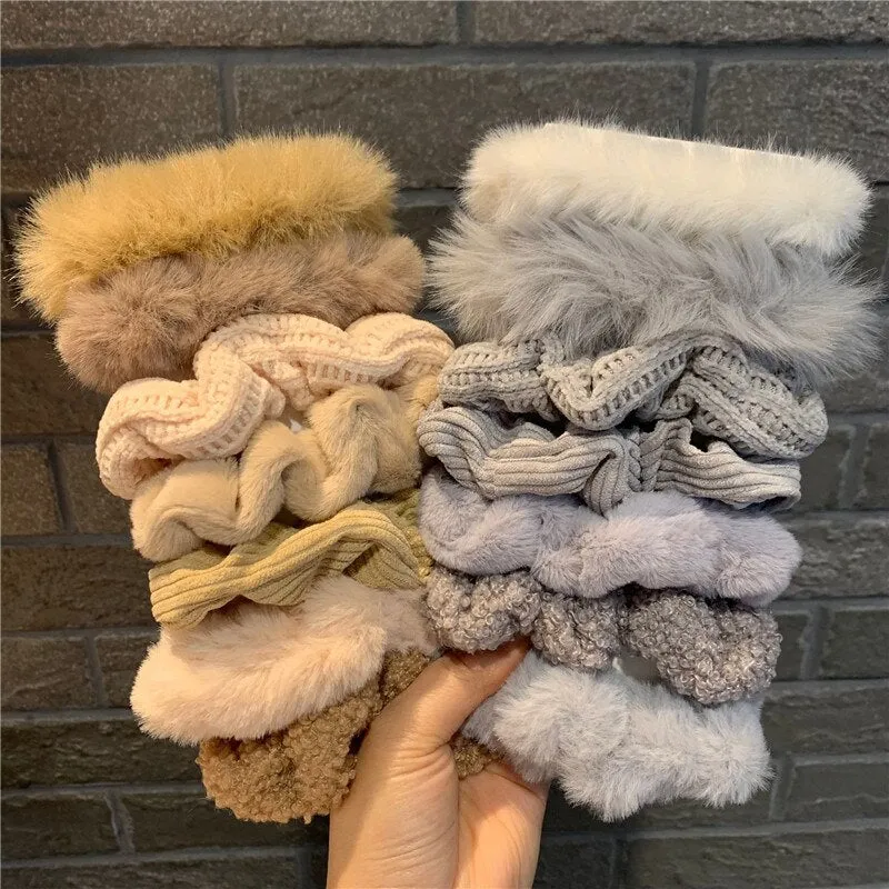 7Pcs Soft Plush Velvet Hair Scrunchies Set