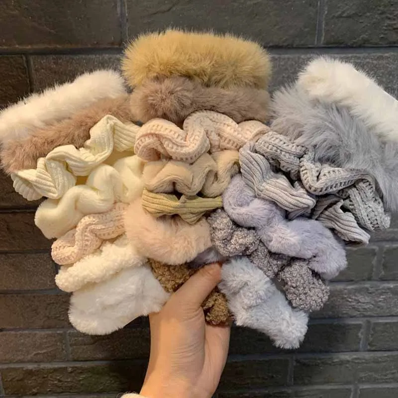 7Pcs Soft Plush Velvet Hair Scrunchies Set