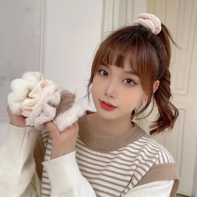 7Pcs Soft Plush Velvet Hair Scrunchies Set