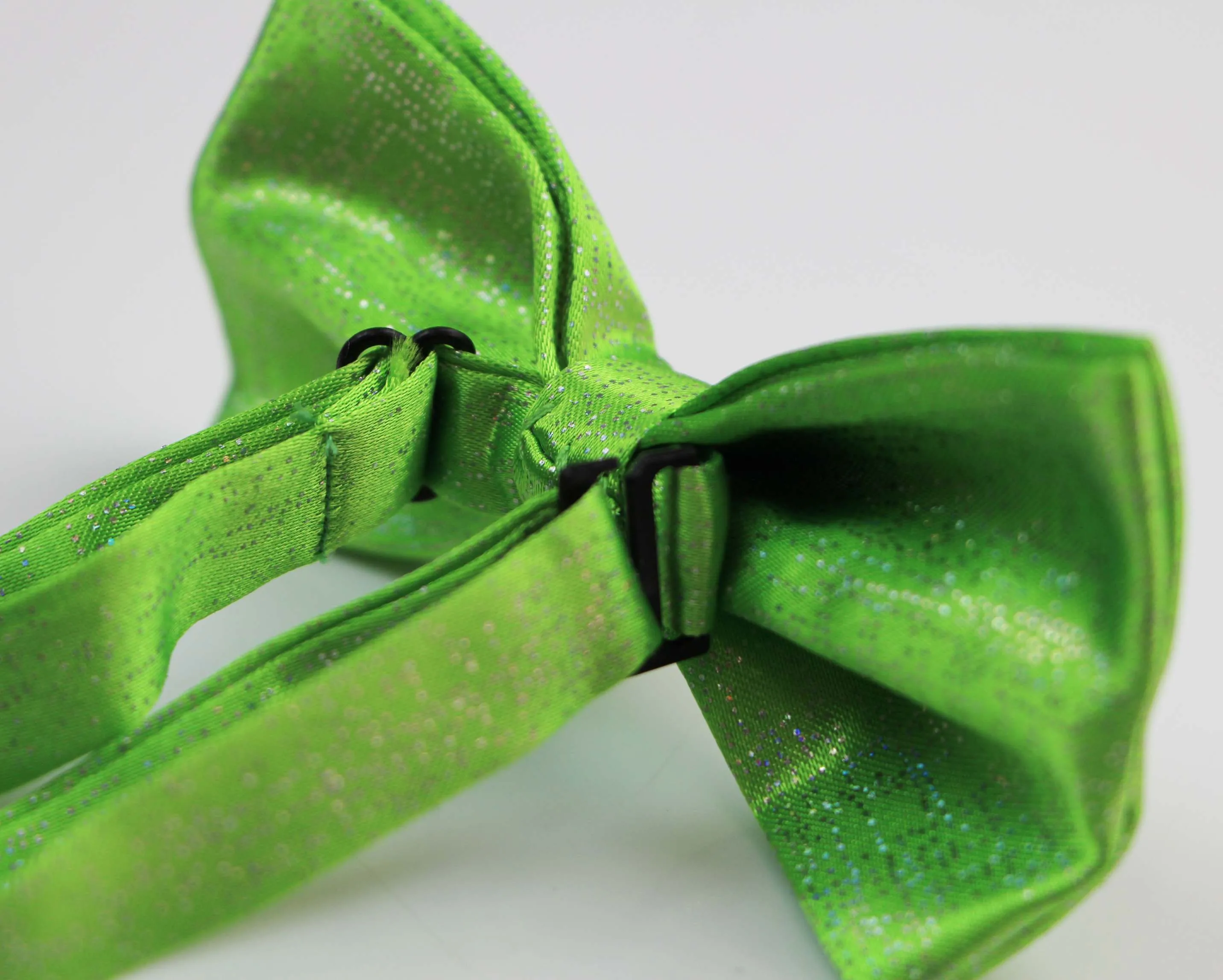 Mens Light Green Sparkly Glitter Patterned Bow Tie