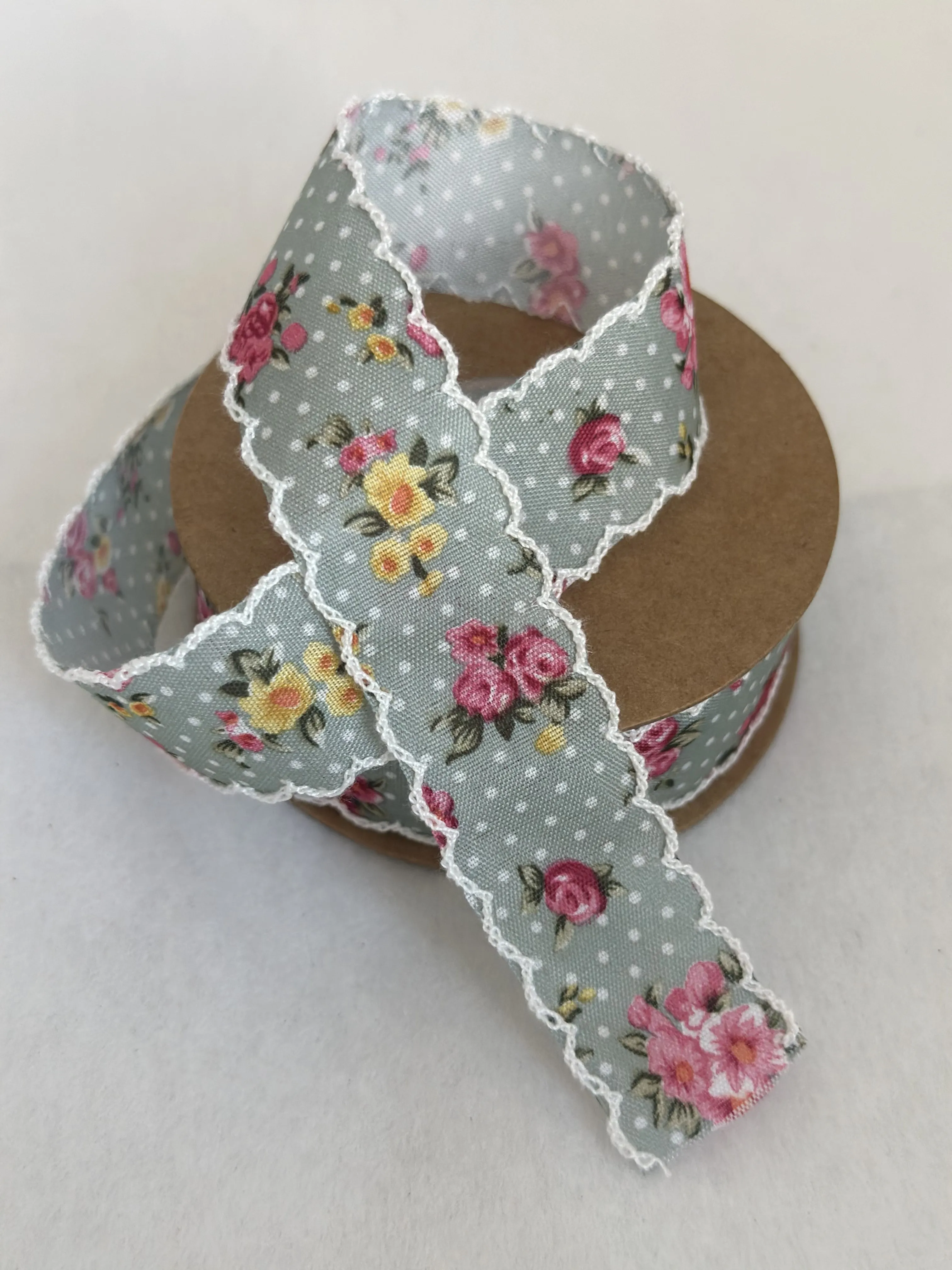 Vintage Floral Shabby Chic Ribbon - 1" x 10 Yards, Vintage Blue Gray Ribbon with Pink Roses